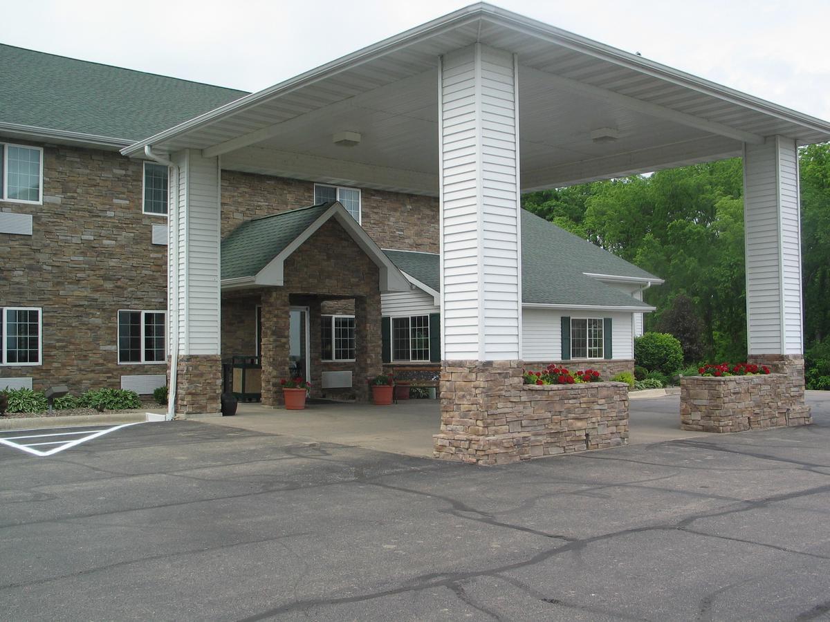 Savanna Inn & Suites 외부 사진